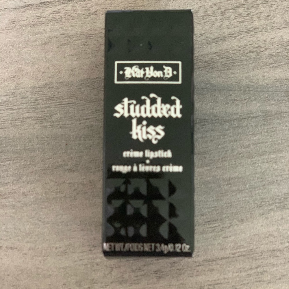 Kat Von D Studded Kiss Creme Lipstick L.U.V.